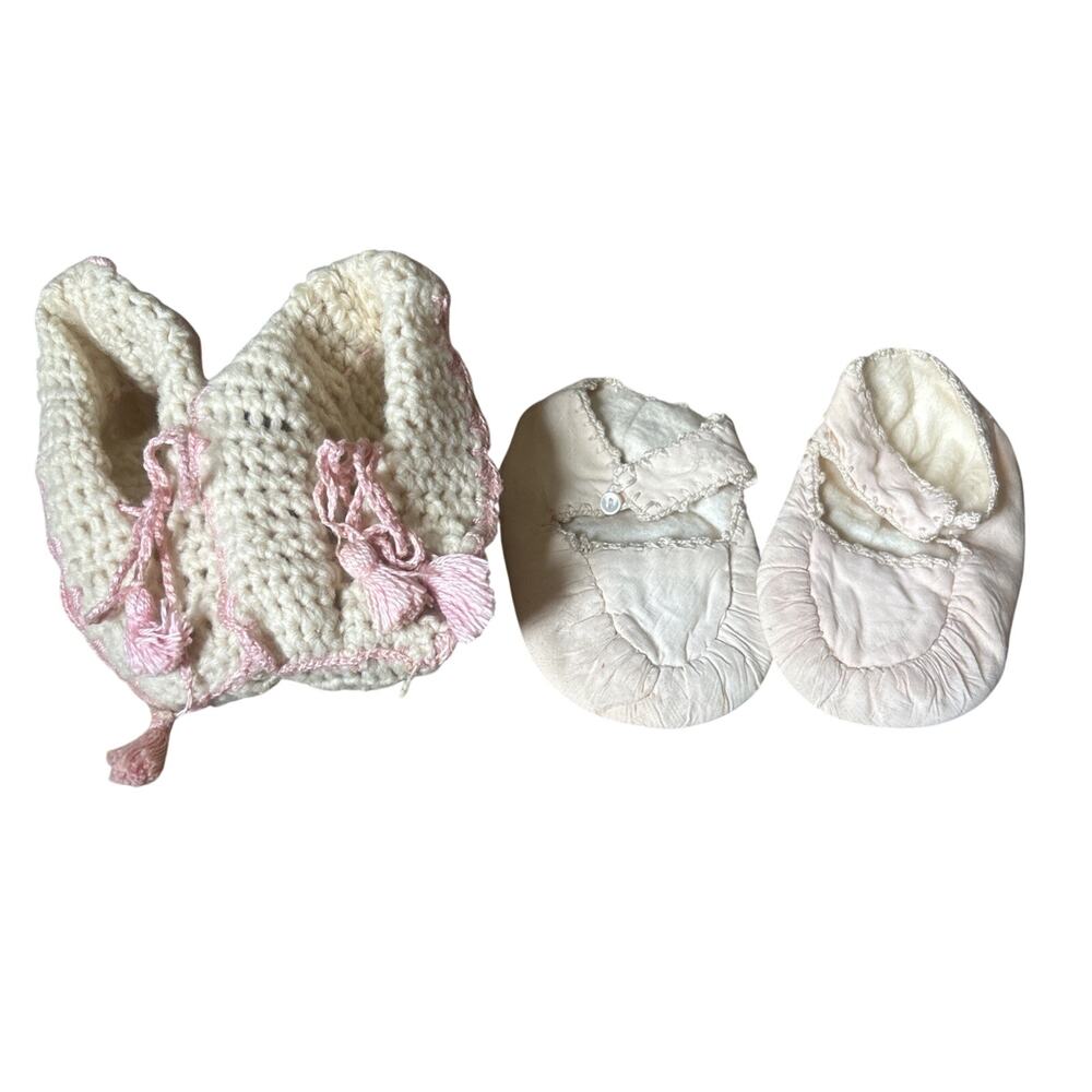 Vtg Pink Off White Crocheted Baby Booties With Tassels AND Pastel Delicate Shoes